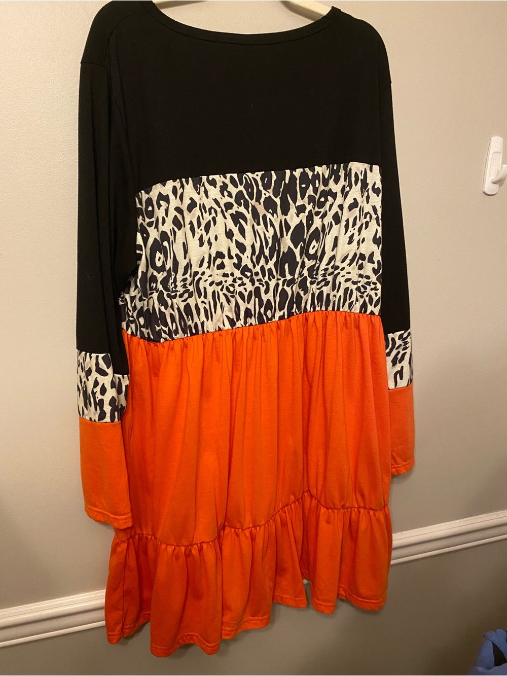 SHEIN Black, White Leopard & Orange Tiered Midi Dress